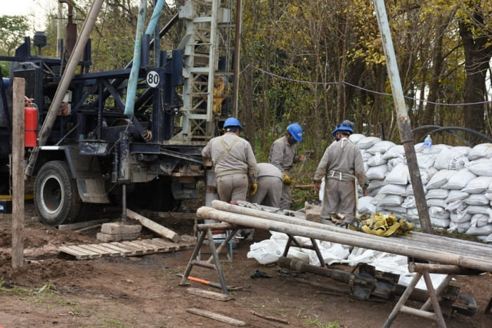 Comenzaron los trabajos en la nueva cisterna de agua potable de 9 de Julio