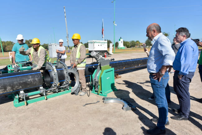 Ensenada: La Provincia inició la nueva obra de abastecimiento de agua