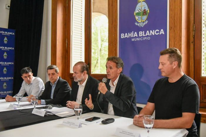 Katopodis visitó Bahía Blanca con una agenda centrada en obras hidráulicas