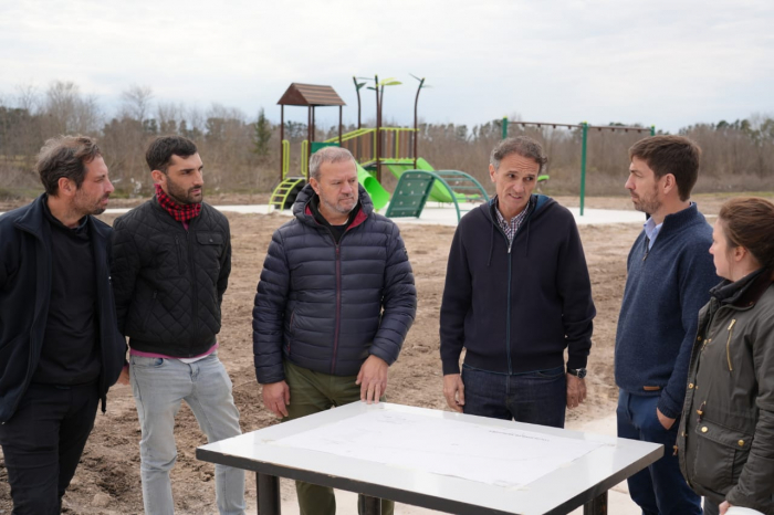 Katopodis recorrió obras que ComiLu desarrolla en Luján y Mercedes