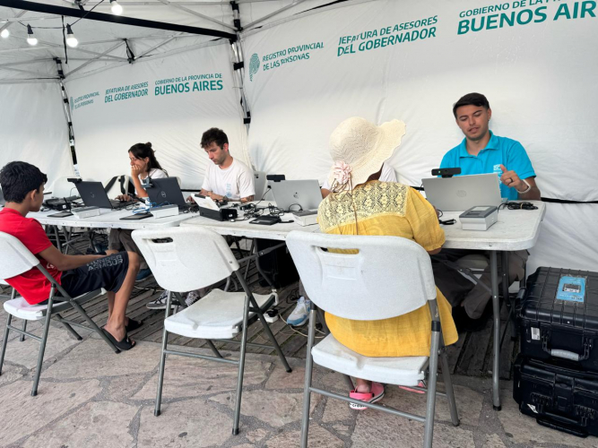 EL REGISTRO DE LAS PERSONAS CONTINÚA LOS OPERATIVOS DE VERANO DURANTE FEBRERO EL REGISTRO DE LAS PERSONAS CONTINÚA LOS OPERATIVOS DE VERANO DURANTE FEBRERO