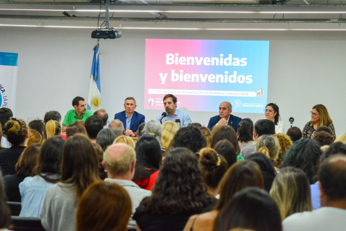 Kreplak encabezó las VIII Jornadas de Actualización en Pediatría Ludovica 2025