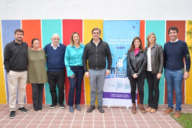 El equipo de Provincia y municipio en la apertura.