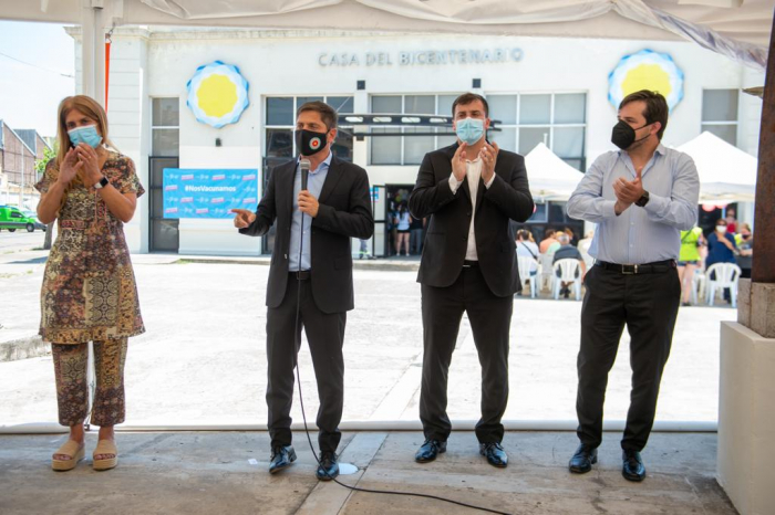 El gobernador hizo el anuncio en Avellaneda.