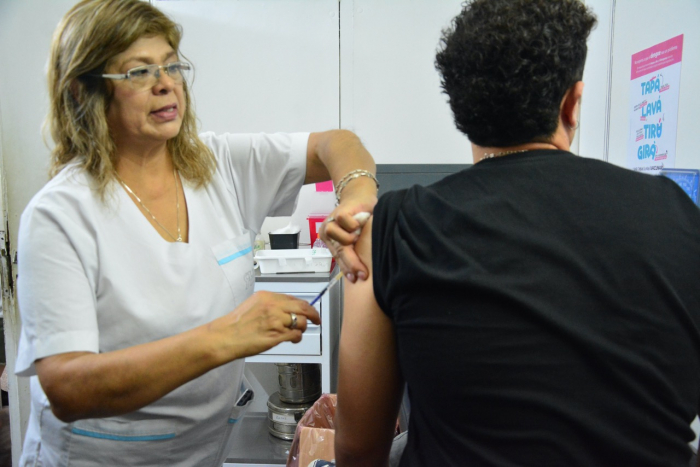 La Provincia vacunará también a quienes NO hayan tenido dengue
