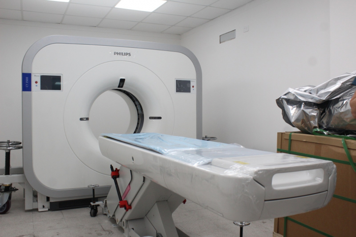 La Provincia entregó un tomógrafo en el hospital “Cestino” de Ensenada