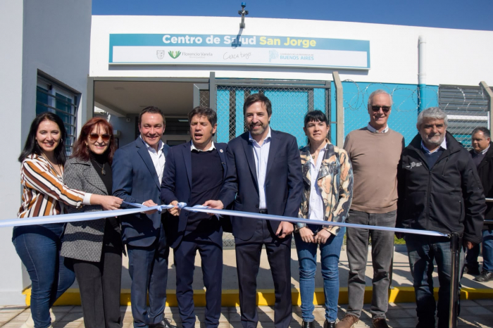 Kicillof y Kreplak inauguraron un CAPS y entregaron dos ambulancias