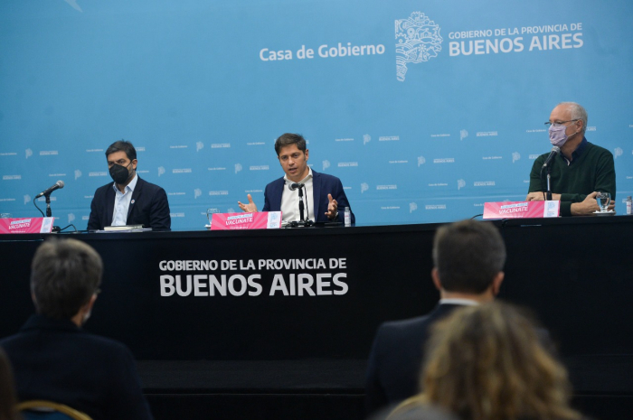 Bianco, Kiccilof y Gollan hoy en el Salón Dorado.