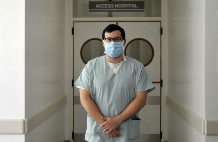 Juan Cruz Garriador, enfermero recién incorporado al hospital Rossi de La Plata