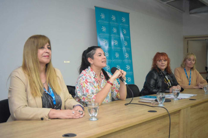 La viceministra en la apertura de la jornada. La viceministra en la apertura de la jornada.