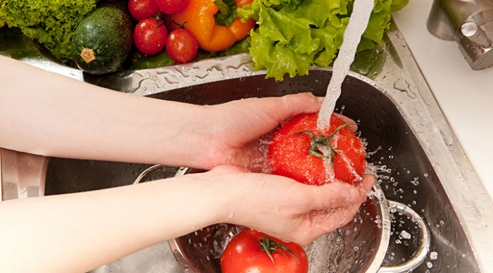 CALOR Y ALIMENTOS: CUIDADOS BÁSICOS PARA CONSUMIR COMIDA SEGURA