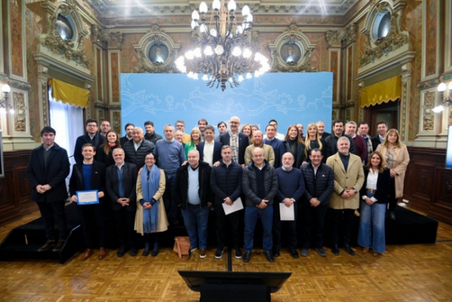 Junto a reconocimientos y una jornada informativa