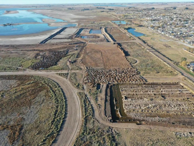 Recorrida por la obra del terraplén de defensa