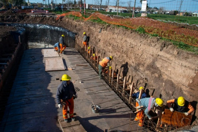 Avanzan las obras en el Arroyo Regimiento