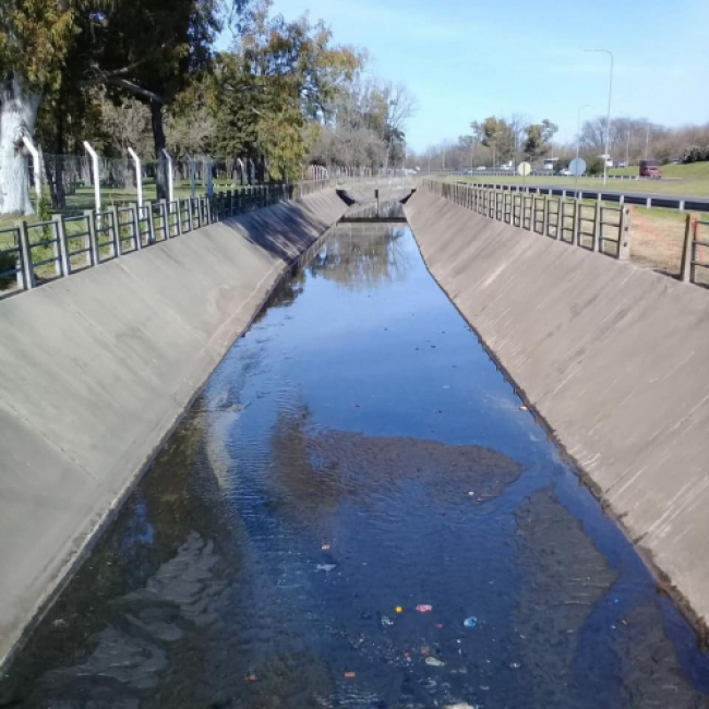 Limpieza del arroyo Soto