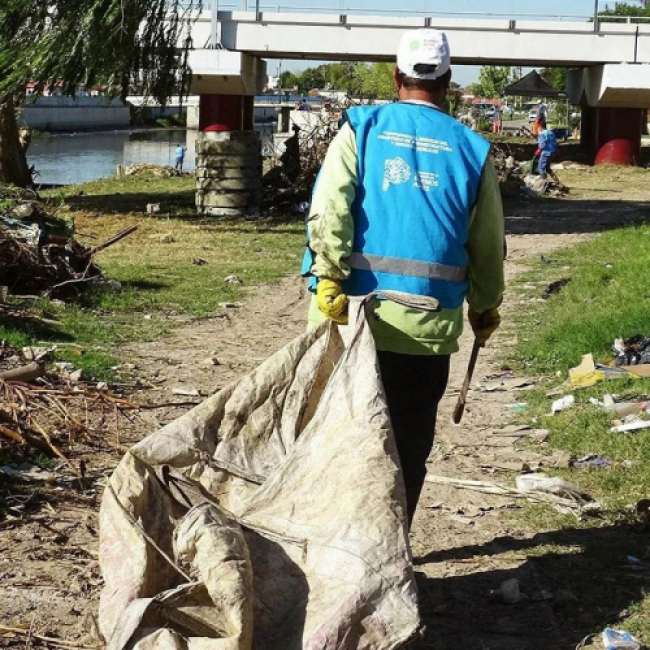 Limpieza de arroyos en La Plata