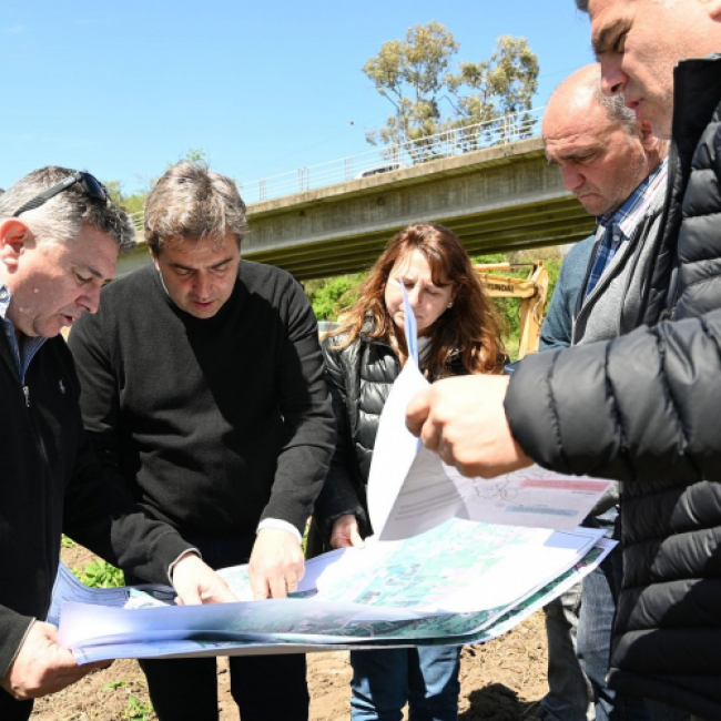 Inicio de obras de Mejoramiento del tramo medio del Río Luján - Etapa II