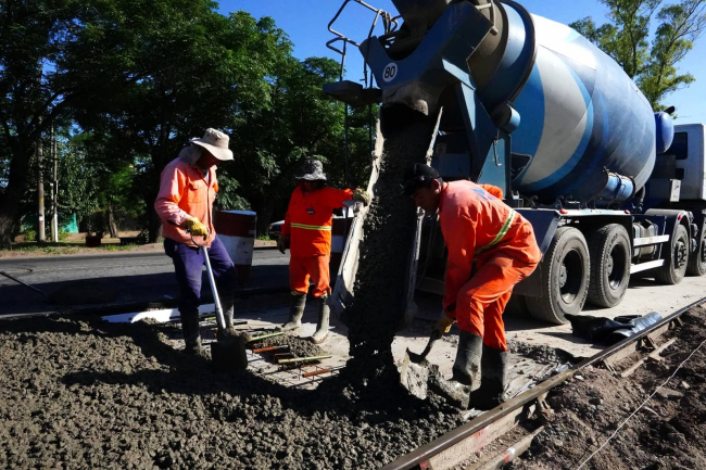 Avanza la obra de repavimentación en la Ruta N°205