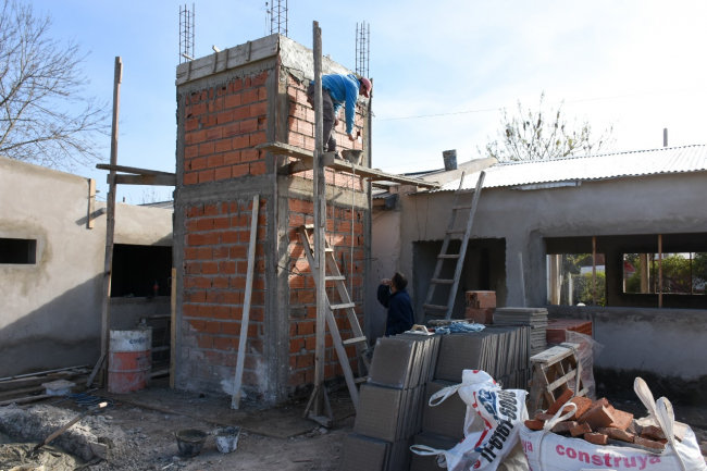 Provincia avanza con obras de infraestructura sanitaria en seis municipios