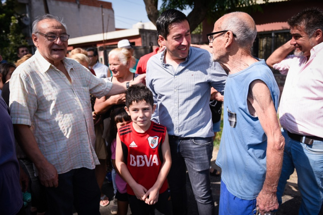 El Ministro Nardini en la recorrida