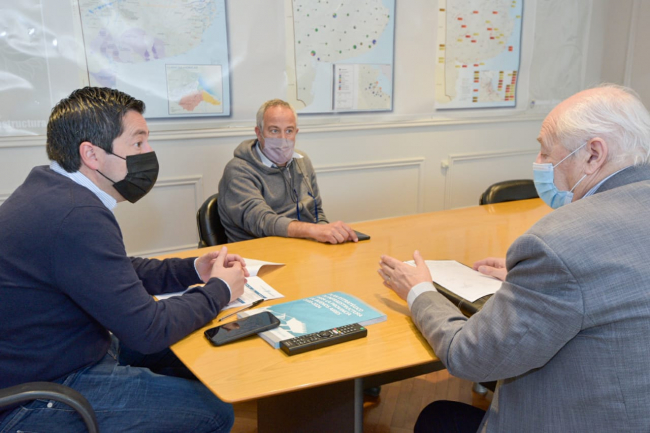 Reunión con el intendente de Tres Lomas