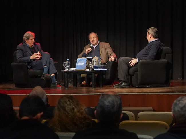 Se presentó el nuevo libro de Gustavo Saltiel