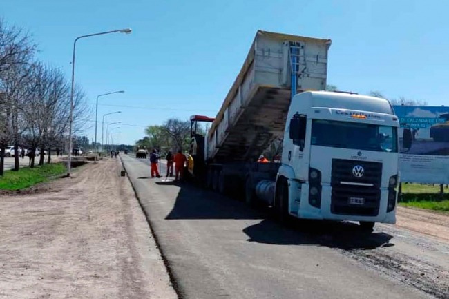 Avanzan las obras de repavimentación y bacheo en San Pedro