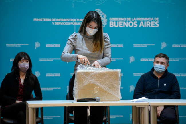 Se licitaron obras de agua y cloacas para Bahía Blanca