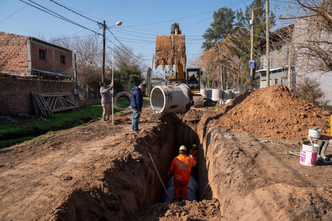 Avanzan las obras hidráulicas