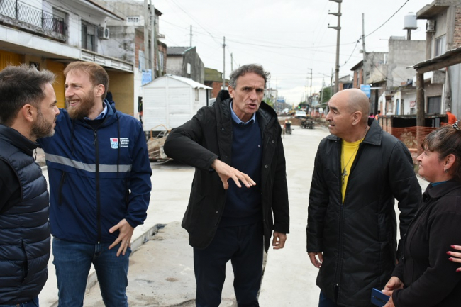 Katopodis recorrió obras viales en Lomas de Zamora