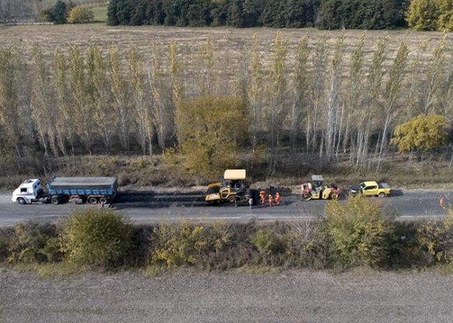 Inició la obra de rehabilitación de calzada en la Ruta Provincial N° 34