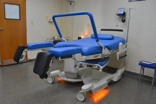 La Provincia entrega 52 camas/sillones de parto a hospitales bonaerenses image 1