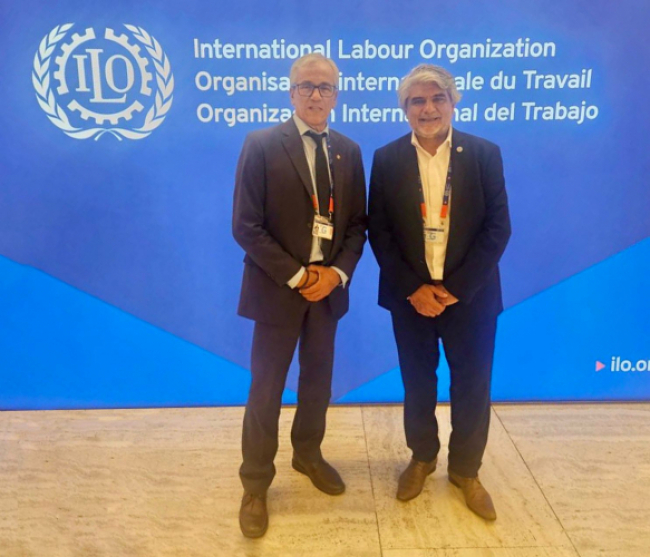 El ministro Walter Correa junto a su par de la República de Uruguay