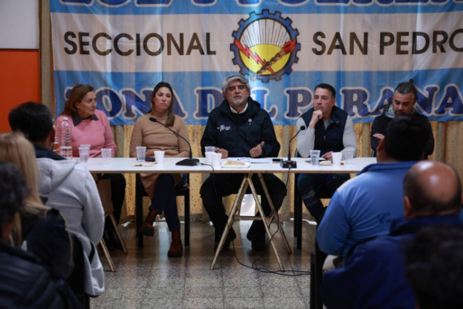 En el sindicato de Luz y Fuerza, el ministro Walter Correa