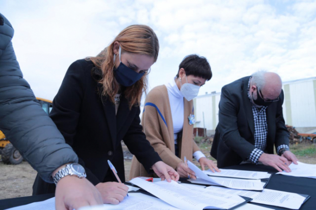 El CFL se ampliará con un nuevo edificio. 