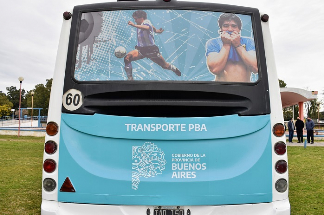 Supply particpó de la donación de bus a la Liga de Fútbol de Azul