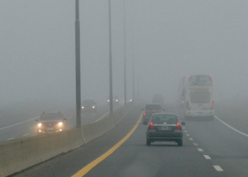 Niebla sobre la Autopista Buenos Aires - La Plata.