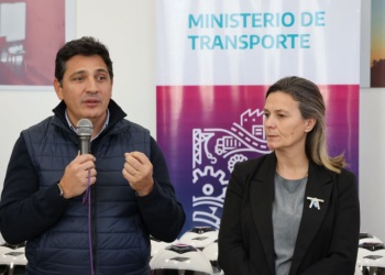Marinucci junto a la intendenta María José Gentile.