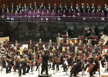 Concierto sinfónico coral en el Teatro Argentino
