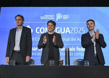 Kicillof encabezó el cierre del Congreso Nacional del Agua