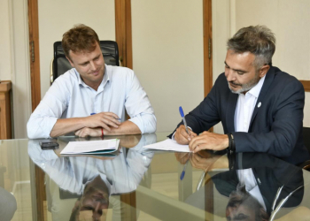 Firma de convenio y encuentro con referentes de DDHH