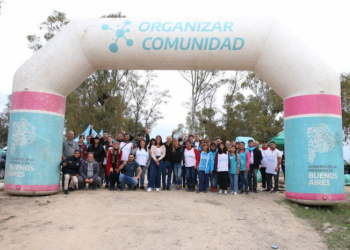 Se realizaron jornadas de Organizar Comunidad en Ensenada, vecinos y vecinas pudieron realizar trámites y recibir asesoramiento.