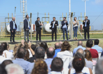 Fue inaugurada la red de gas natural en Guaminí y Laguna Alsina