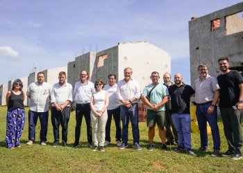 Se firmaron convenios para finalizar 170 viviendas