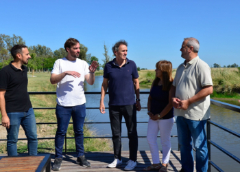 Katopodis recorrió obras hídricas y de espacio público en Suipacha