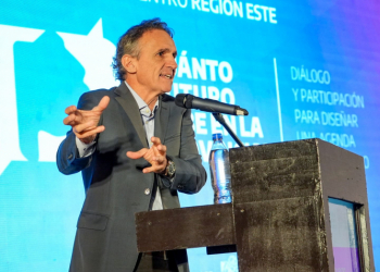 Katopodis convocó a distintos actores a debatir el desarrollo de la región este