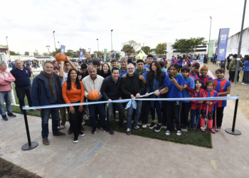 Inauguración de las obras del Playón Deportivo Villa de Mayo