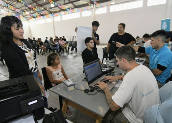 Continúan los operativos de documentación en Bahía Blanca