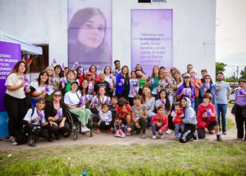 Señalización en memoria de Lucía Ríos