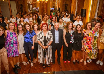  Conmemoración del Día Internacional de las Mujeres Trabajadoras en Las Flores